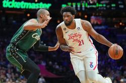 爱游戏包含波士顿凯尔特人赛前绝杀压哨，志在法国杯名次提升，更衣室稳定，资深球员宣示担当的词条