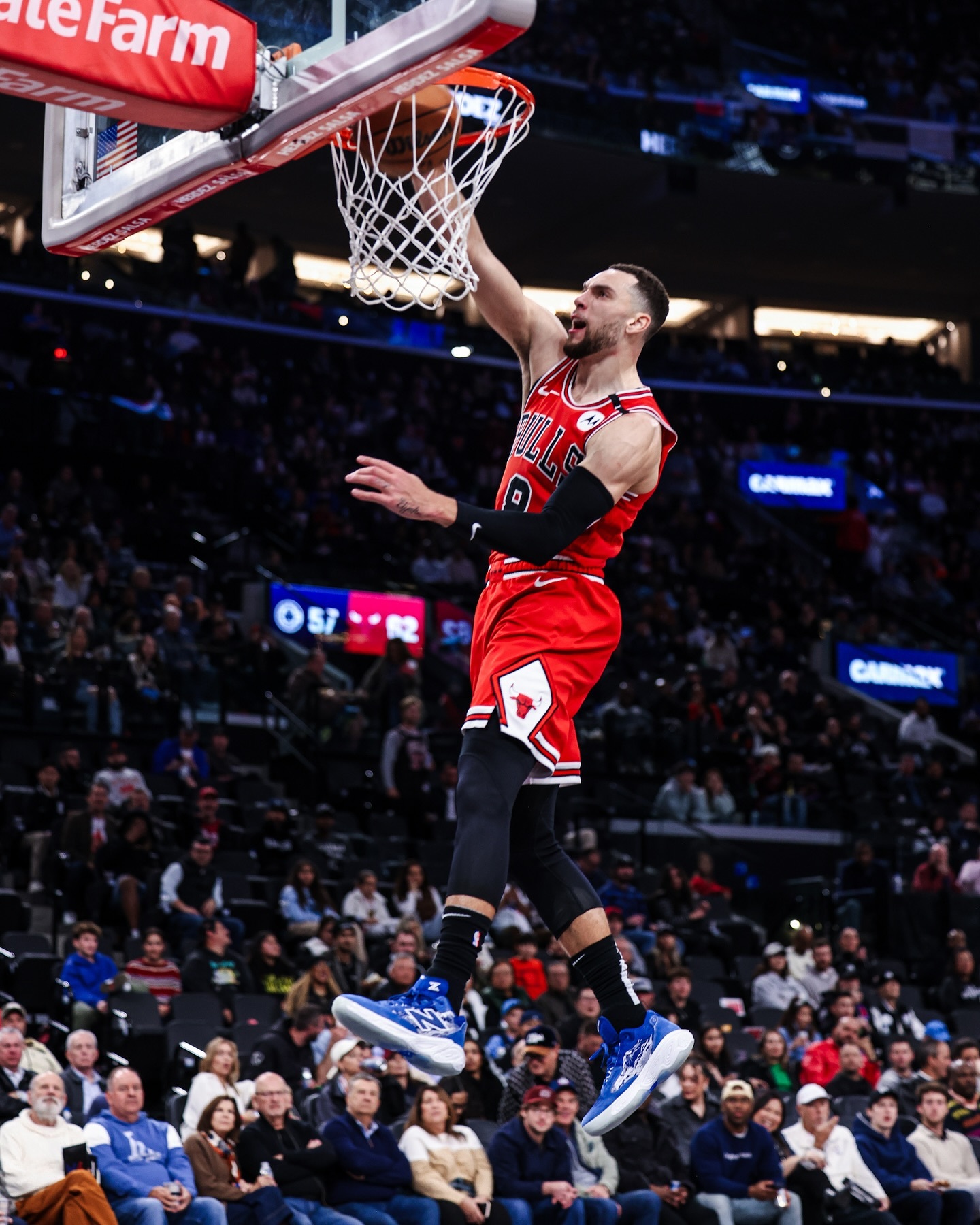 今晨芝加哥公牛队长鼓劲——全明星赛节点到来,引发热议,身体对抗强度拉满的简单介绍 今晨芝加哥公牛队长鼓劲——全明星赛节点到来,引发热议,身体对抗强度拉满的简单介绍